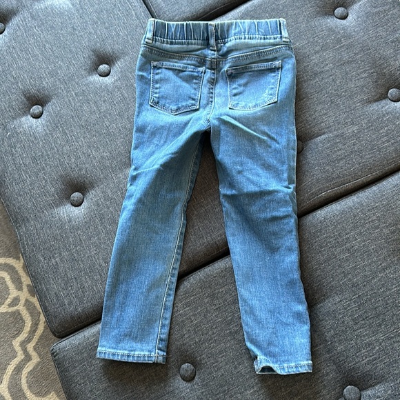 Gap jeans pull on size 4. Worn a handful of times. Three pairs - Picture 8 of 8